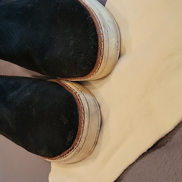 Ugg size 8.5 Loafer shoe in black and tan women's - Picture 8 of 8